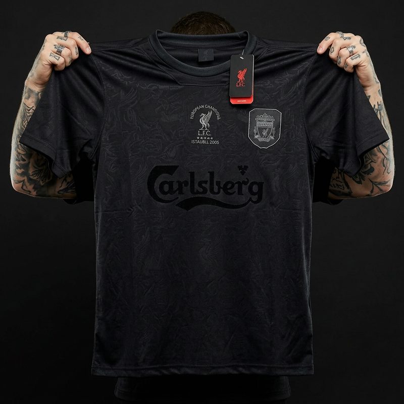 Camisa Liverpool · 05/06 - Retro - All Black